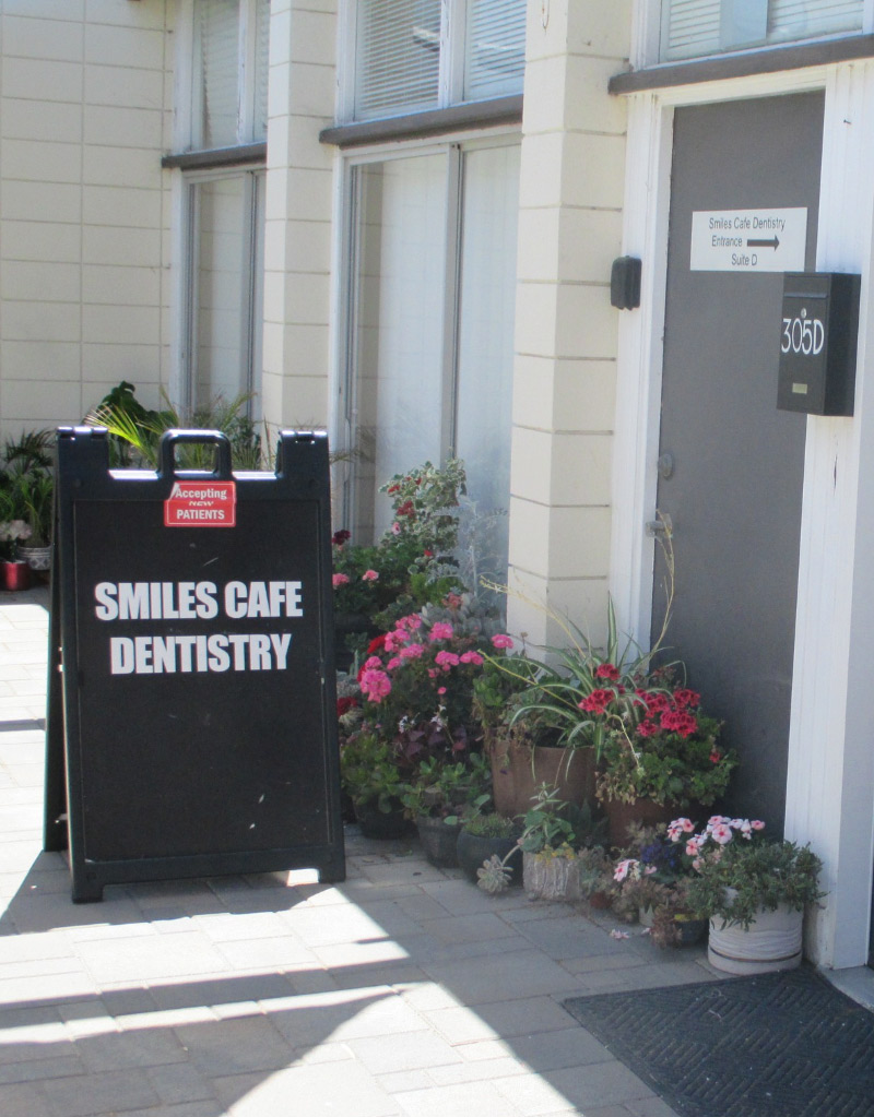 Dentist in Huntington Beach